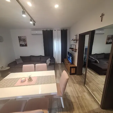 Apartman Paola